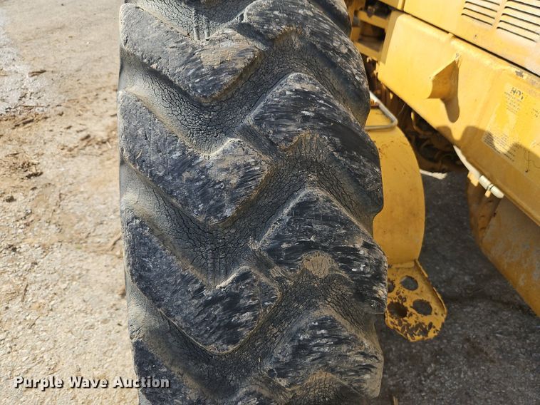 image for item DR8548 1996 Caterpillar  140H motor grader