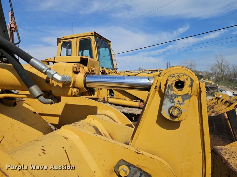 image for item DR8550 1997 Caterpillar  953C track loader