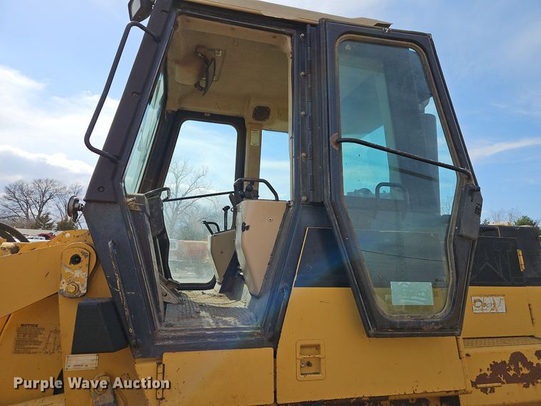 image for item DR8550 1997 Caterpillar  953C track loader