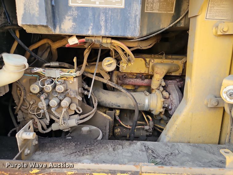 image for item DR8550 1997 Caterpillar  953C track loader