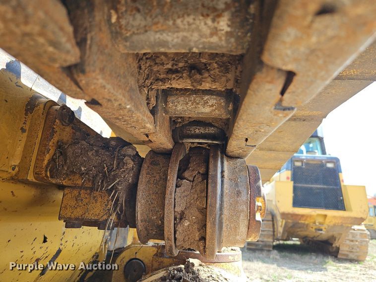 image for item DR8550 1997 Caterpillar  953C track loader