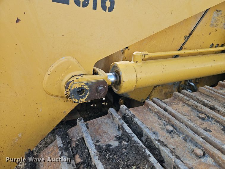 image for item DR8551 2001 Caterpillar  963C track loader