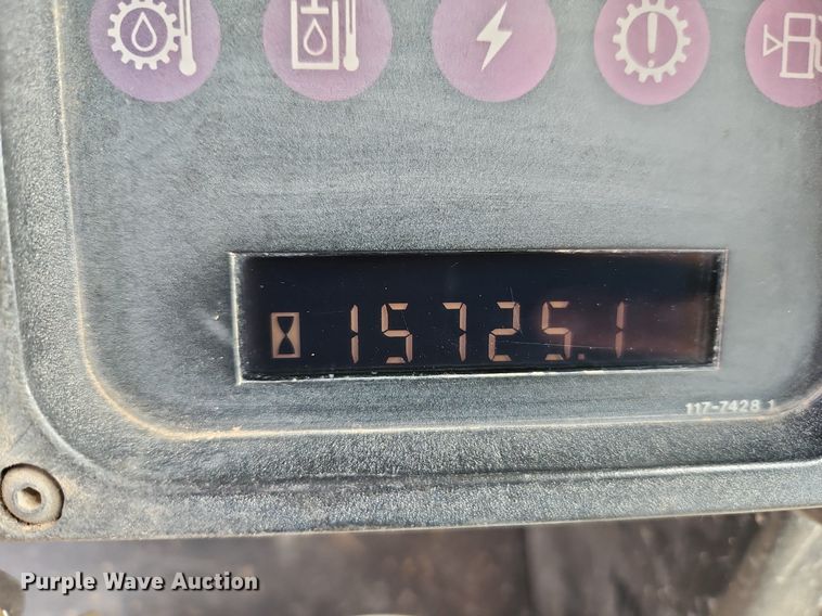 image for item DR8551 2001 Caterpillar  963C track loader