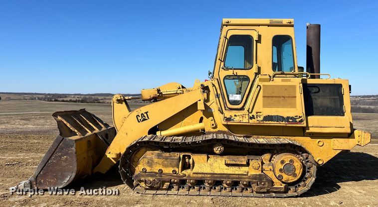 image for item DS0834 1989 Caterpillar 953LGP track loader