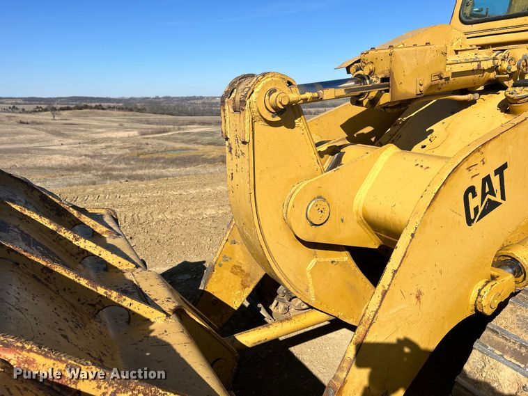 image for item DS0834 1989 Caterpillar 953LGP track loader