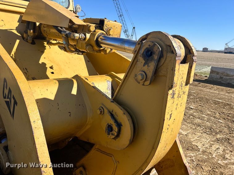 image for item DS0834 1989 Caterpillar 953LGP track loader