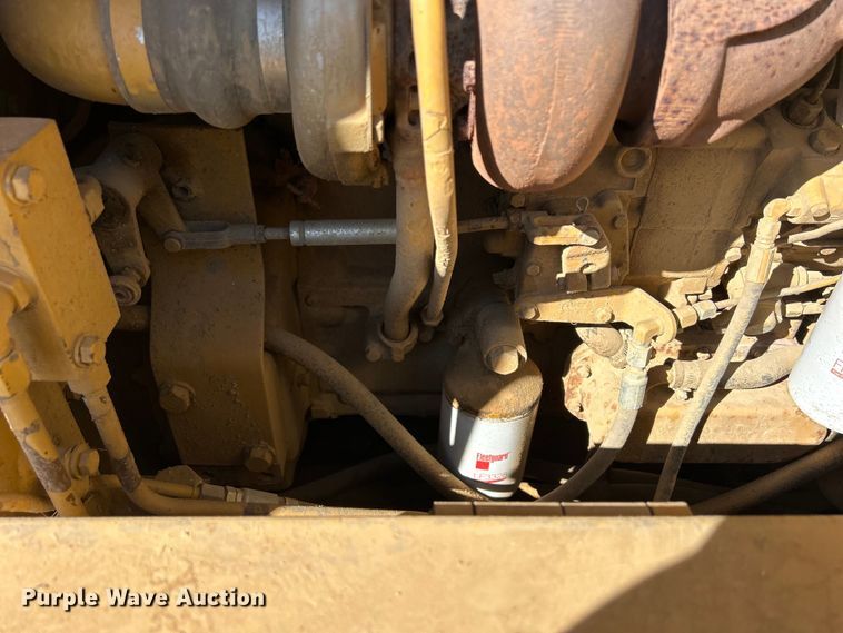 image for item DS0834 1989 Caterpillar 953LGP track loader