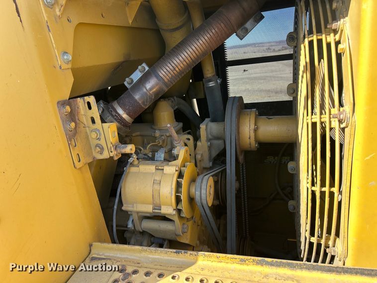 image for item DS0834 1989 Caterpillar 953LGP track loader