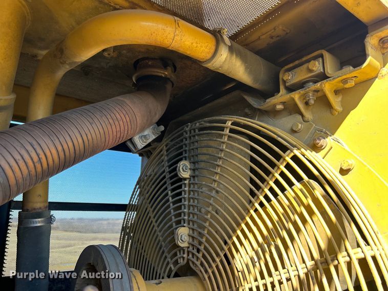 image for item DS0834 1989 Caterpillar 953LGP track loader