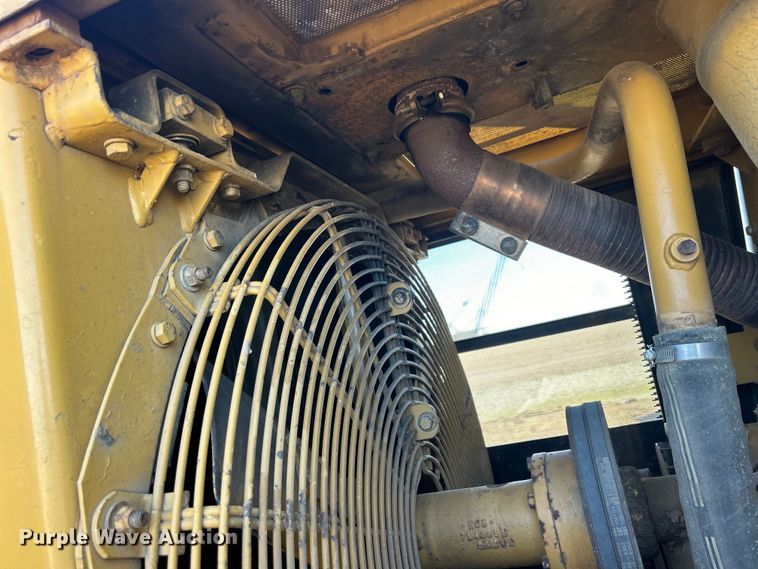 image for item DS0834 1989 Caterpillar 953LGP track loader