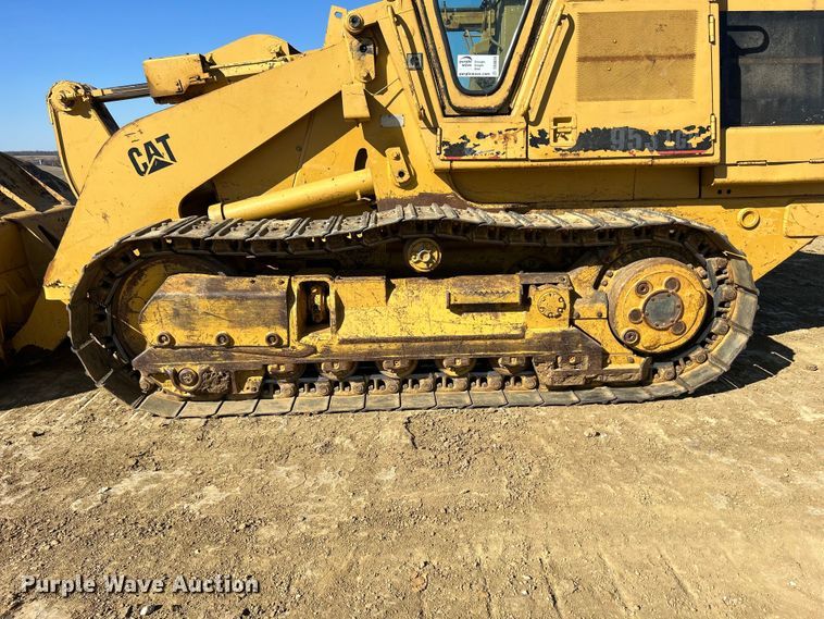image for item DS0834 1989 Caterpillar 953LGP track loader