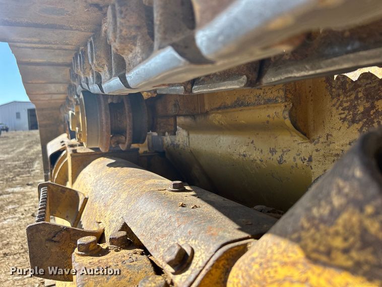 image for item DS0834 1989 Caterpillar 953LGP track loader