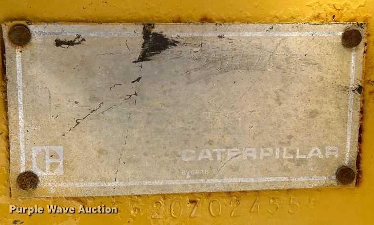 image for item DS0834 1989 Caterpillar 953LGP track loader