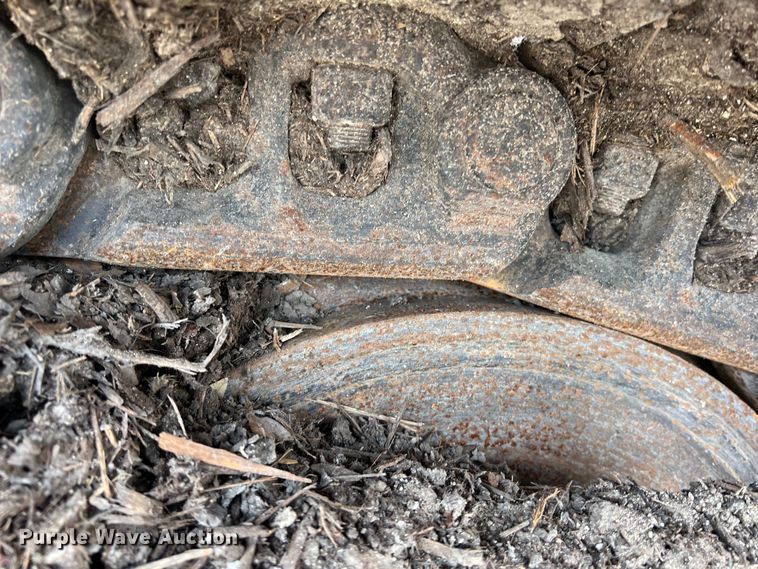 image for item DS2927 2011 John Deere 250G LC excavator