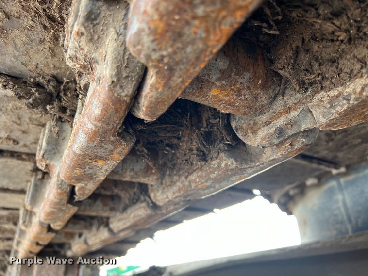 image for item DS2927 2011 John Deere 250G LC excavator