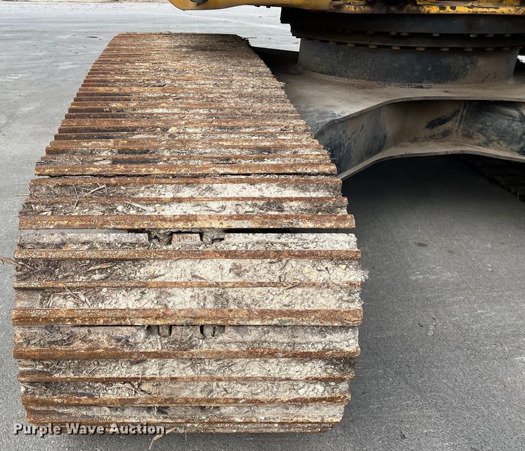 image for item DS2927 2011 John Deere 250G LC excavator