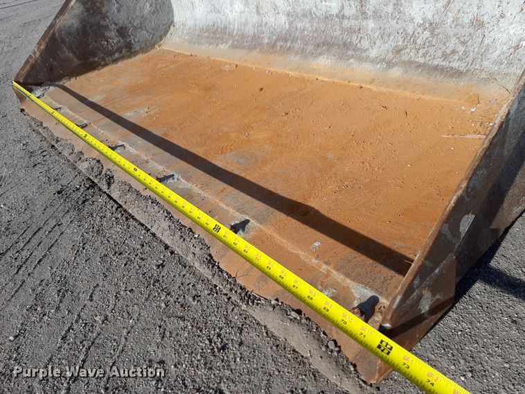 image for item DV9844 2011 Case SR250 skid steer loader