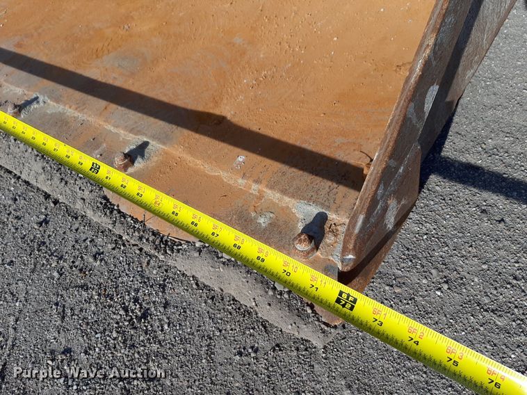 image for item DV9844 2011 Case SR250 skid steer loader