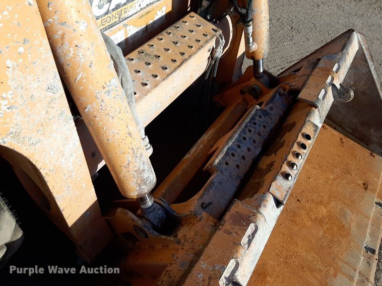 image for item DV9844 2011 Case SR250 skid steer loader