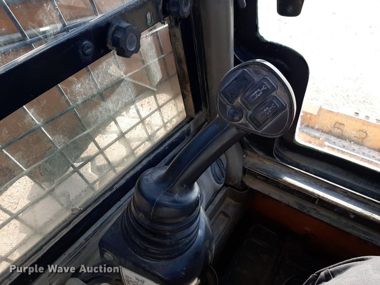 image for item DV9844 2011 Case SR250 skid steer loader