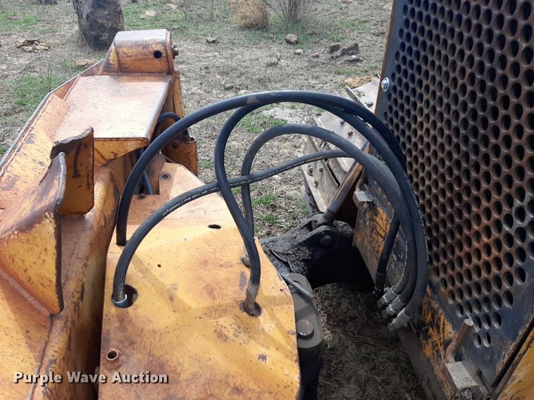 image for item DV9910 1982 Case 850C dozer