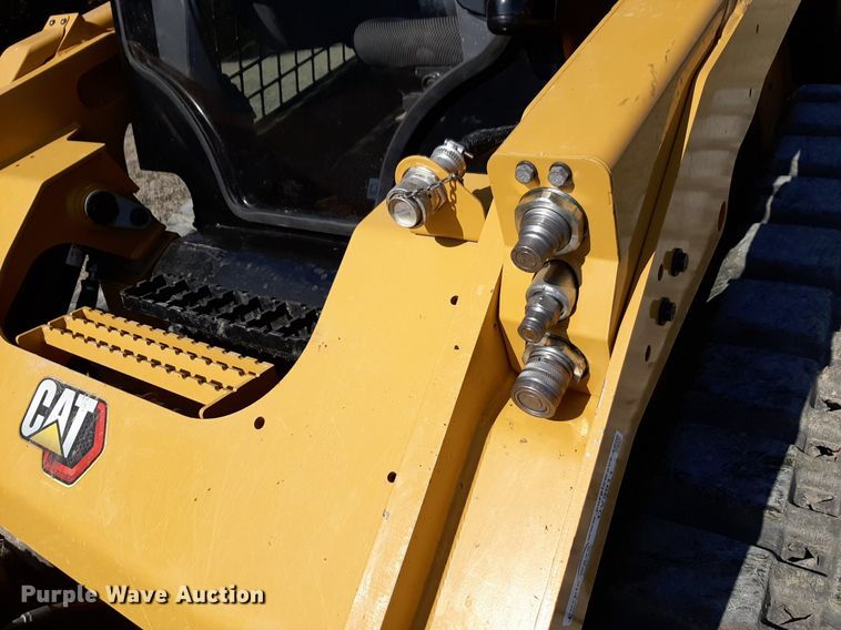 image for item DV9911 2023 Caterpillar 299D3 tracked skid steer loader
