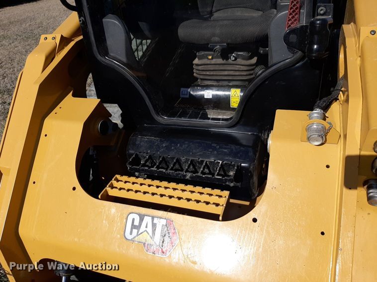 image for item DV9911 2023 Caterpillar 299D3 tracked skid steer loader