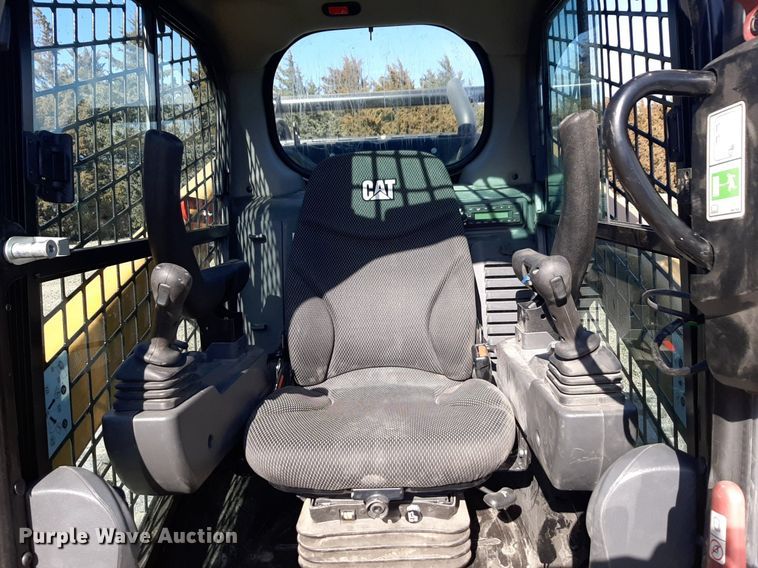 image for item DV9911 2023 Caterpillar 299D3 tracked skid steer loader