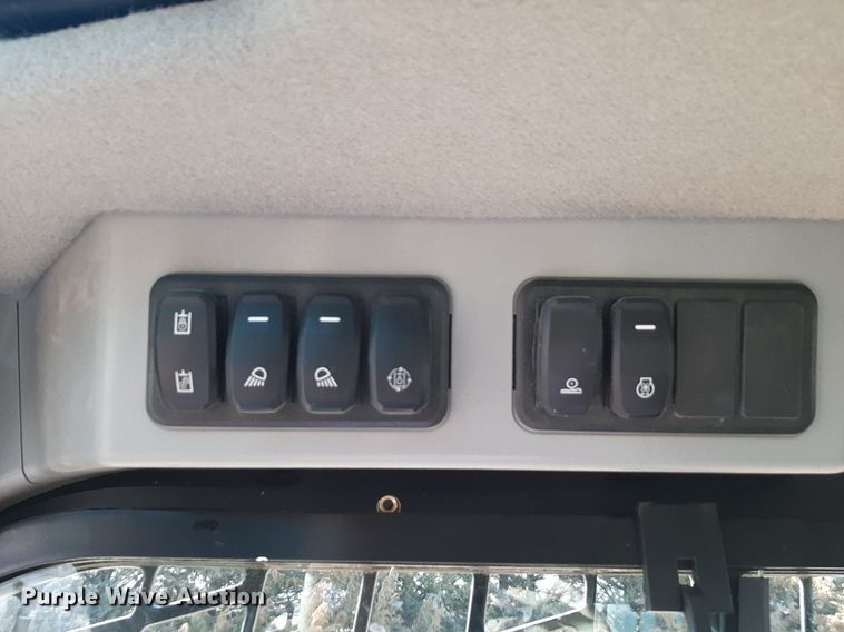 image for item DV9911 2023 Caterpillar 299D3 tracked skid steer loader