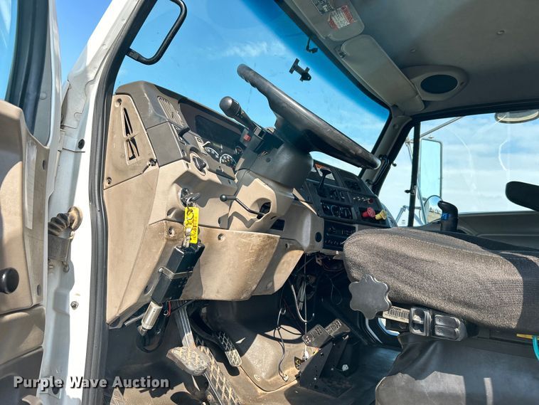 image for item EG1241 2007 Sterling L-Line dump truck