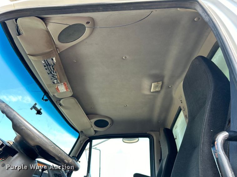 image for item EG1241 2007 Sterling L-Line dump truck