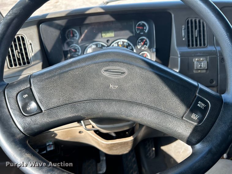 image for item EG1241 2007 Sterling L-Line dump truck