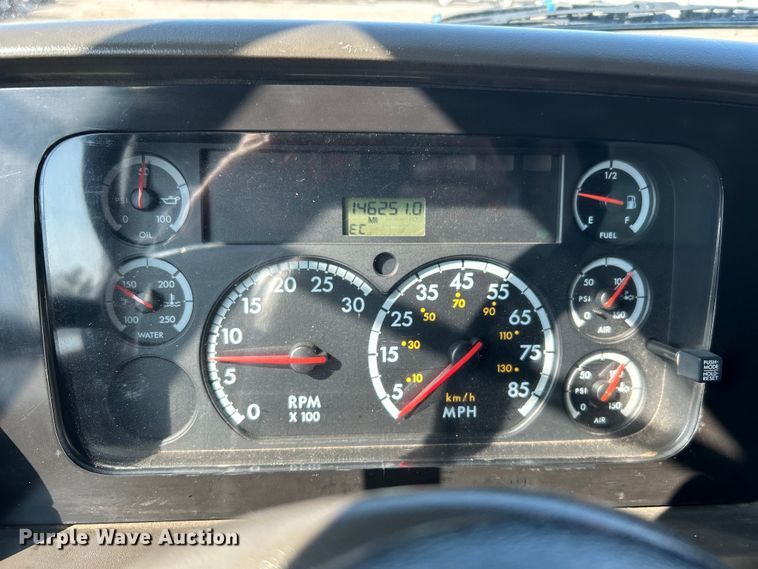 image for item EG1241 2007 Sterling L-Line dump truck