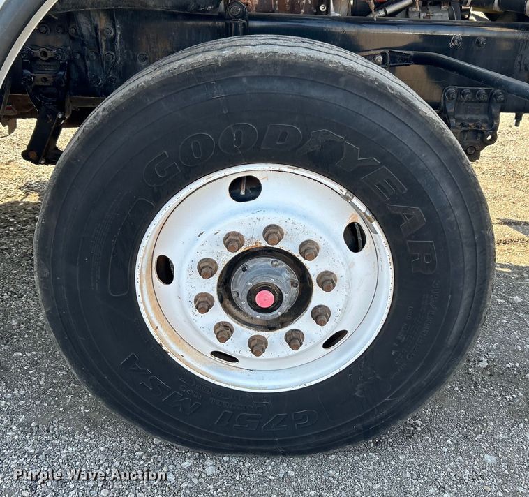 image for item EG1241 2007 Sterling L-Line dump truck