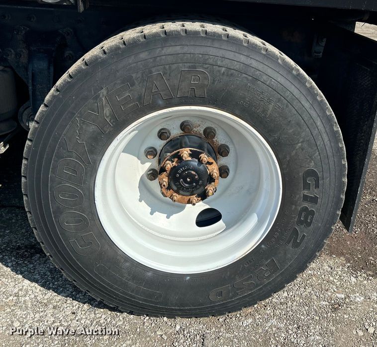 image for item EG1241 2007 Sterling L-Line dump truck