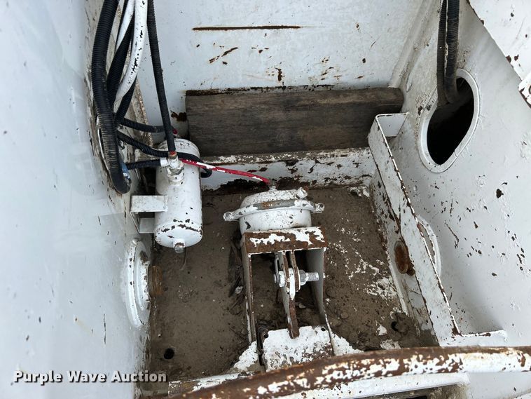 image for item EG1260 2010 Trail-Eze TE110DGWS lowboy equipment trailer