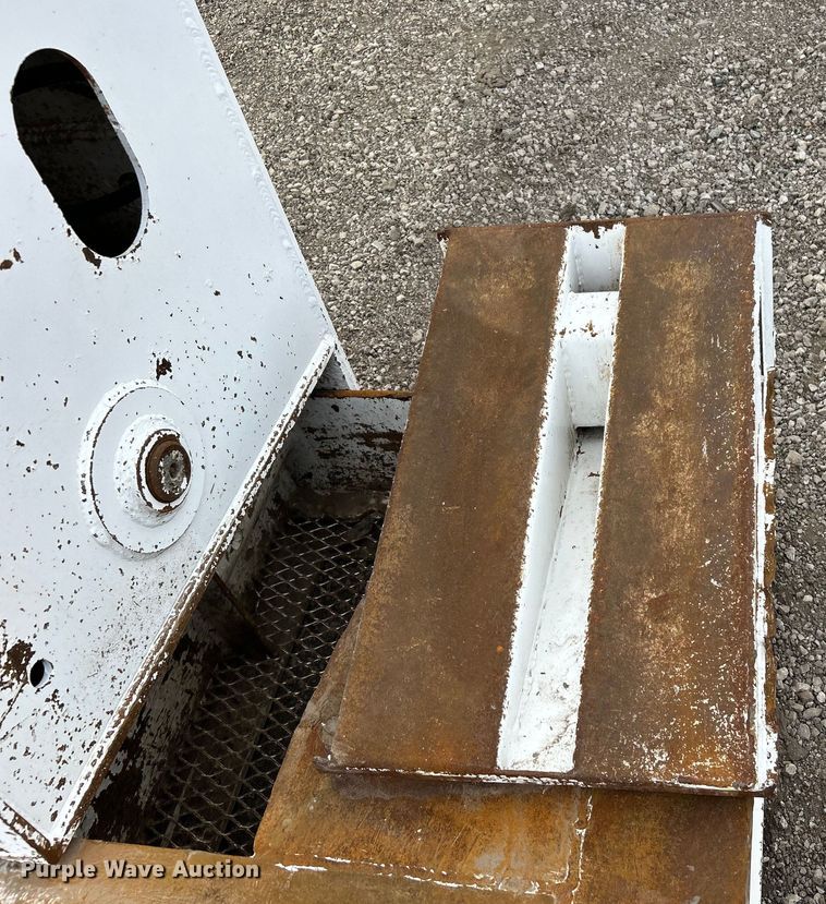 image for item EG1260 2010 Trail-Eze TE110DGWS lowboy equipment trailer