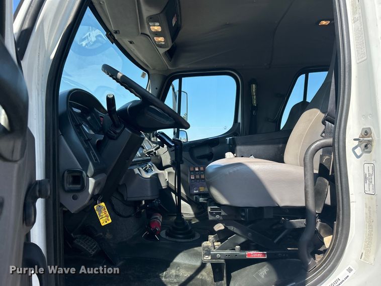 image for item EG1274 2012 Freightliner  M2 Business Class crane truck