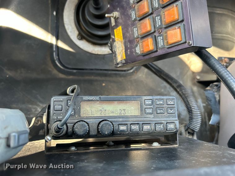 image for item EG1274 2012 Freightliner  M2 Business Class crane truck