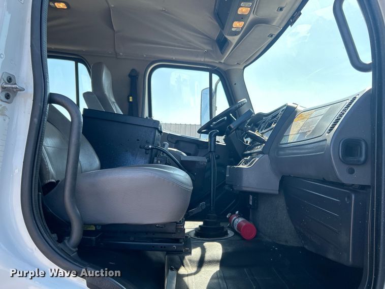 image for item EG1274 2012 Freightliner  M2 Business Class crane truck