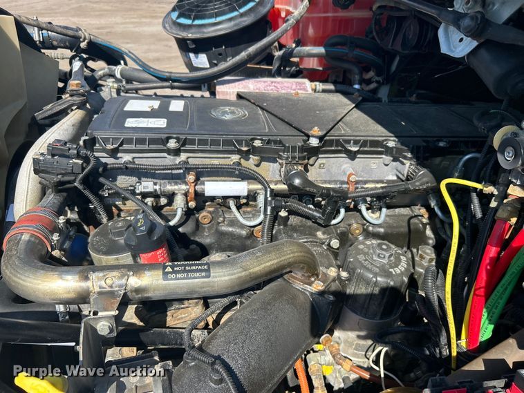 image for item EG1274 2012 Freightliner  M2 Business Class crane truck