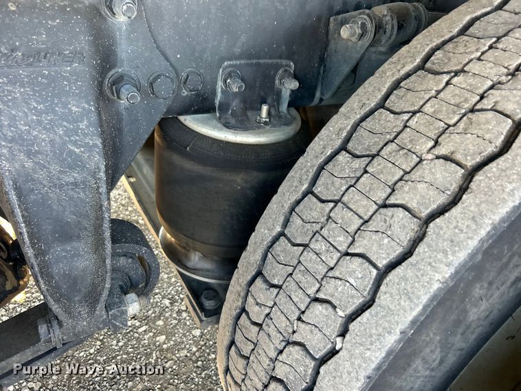 image for item EG1274 2012 Freightliner  M2 Business Class crane truck