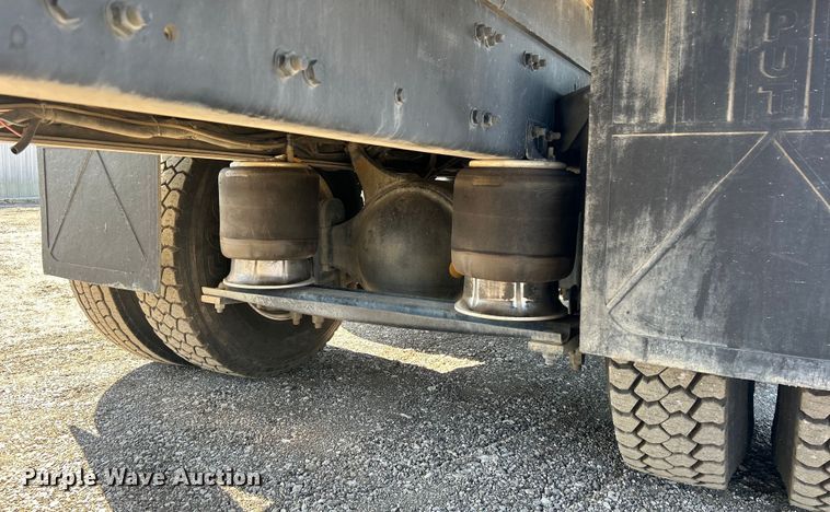 image for item EG1274 2012 Freightliner  M2 Business Class crane truck