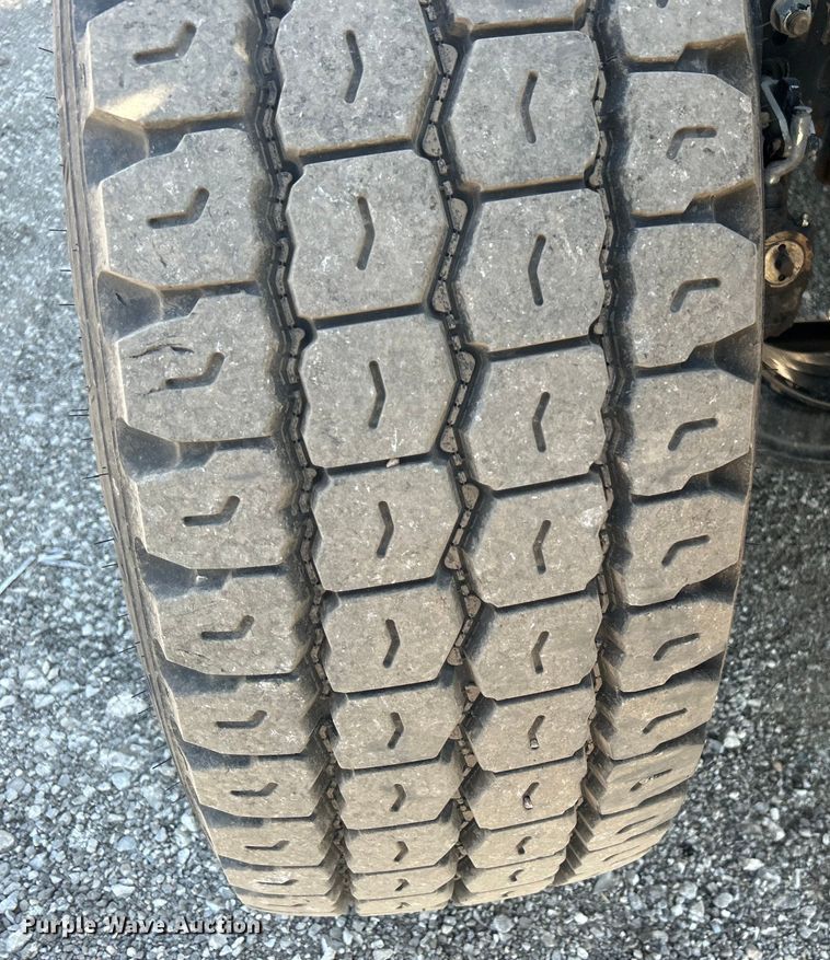 image for item EG1274 2012 Freightliner  M2 Business Class crane truck