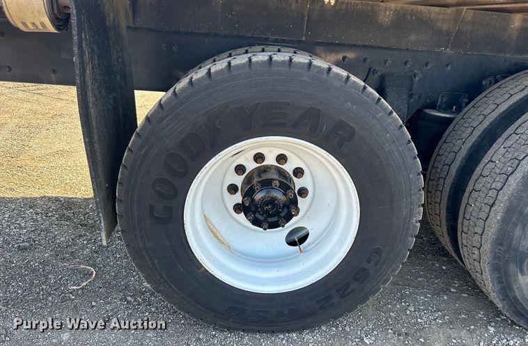 image for item EG1274 2012 Freightliner  M2 Business Class crane truck