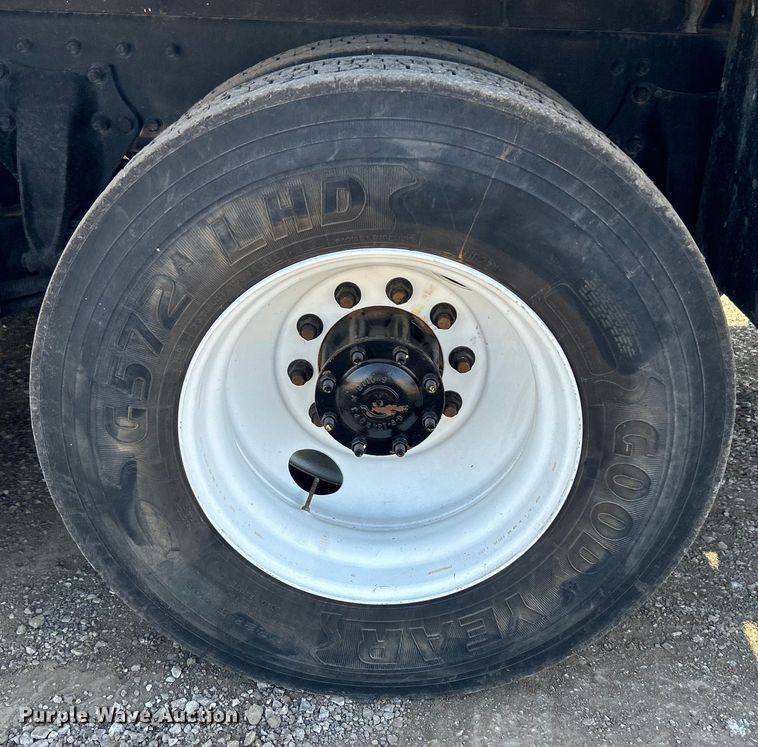 image for item EG1274 2012 Freightliner  M2 Business Class crane truck