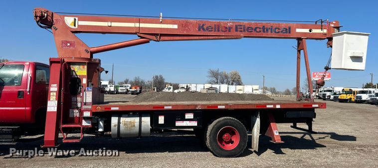 image for item EG1275 2003 Ford F750 Super Duty crane truck