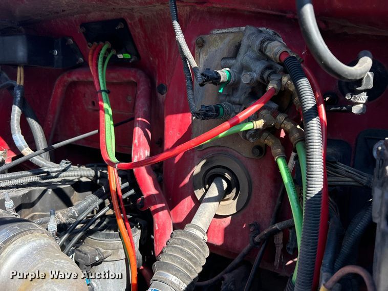 image for item EG1275 2003 Ford F750 Super Duty crane truck