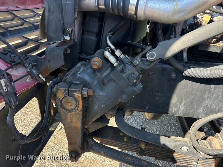 image for item EG1275 2003 Ford F750 Super Duty crane truck