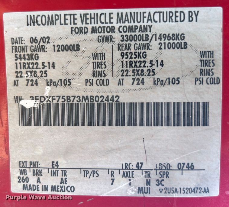 image for item EG1275 2003 Ford F750 Super Duty crane truck